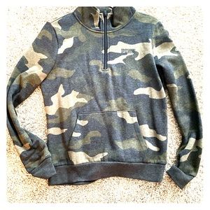 Never worn VS PINK camo pullover